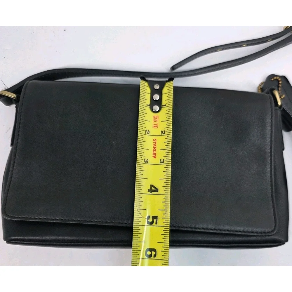 Vintage‎ Coach Legacy West Demi Flap Shoulder Bag In Black Leather G33-9599